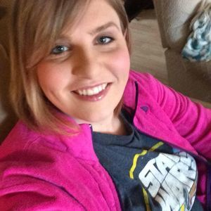 Meet your Posher, Caroline